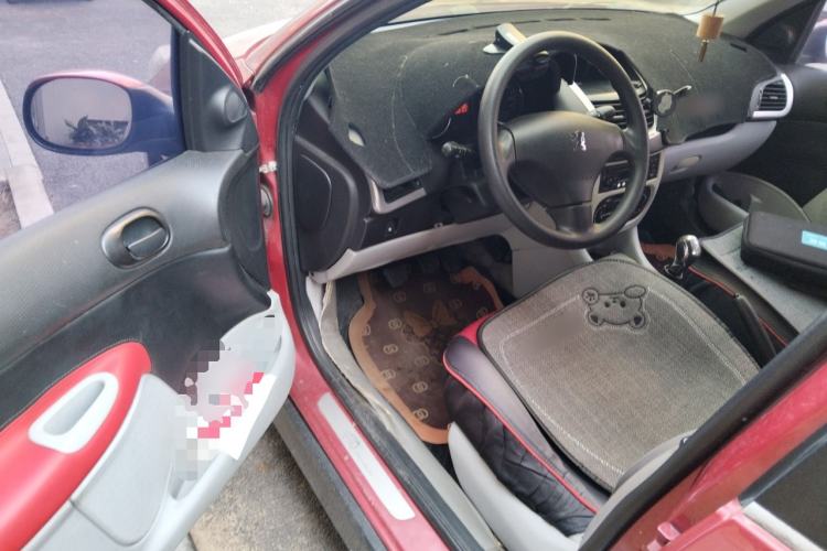 Used Peugeot 207 2011 Hatchback 1.4L Manual Yule Edition Driver Seat