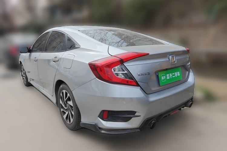 Used Honda Civic 2016 220TURBO Manual Luxury Edition
