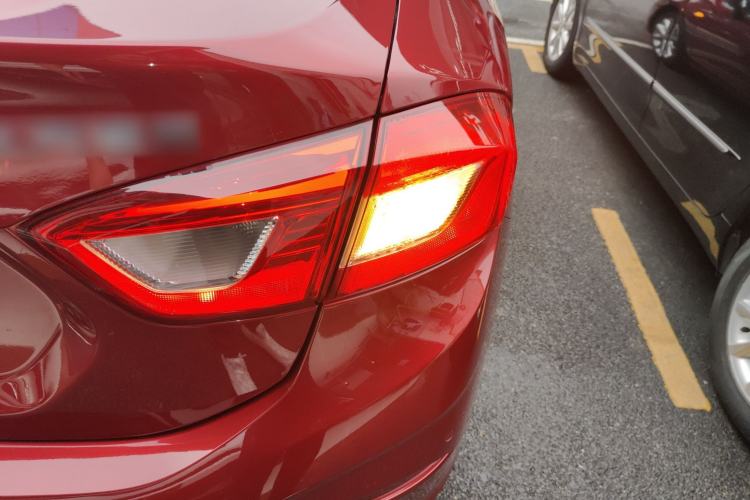 Used Chevrolet Cruze 2017 1.5L Automatic Xuanfeng Edition Right Rear Taillight