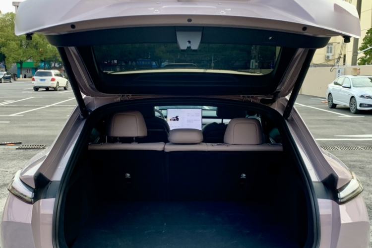 Used ONVO L60 2024 60 kWh Rear-Drive Version
