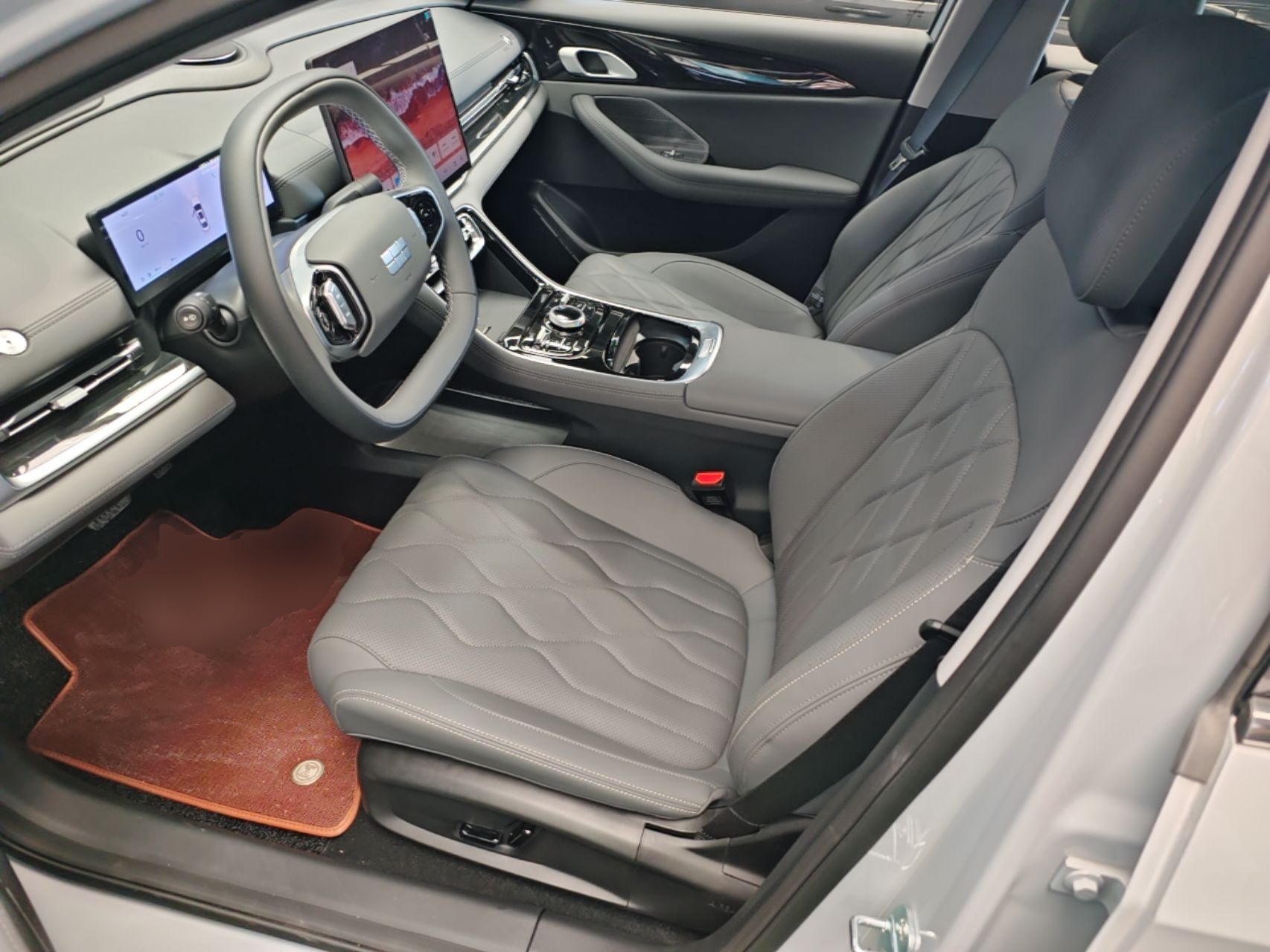 Geely Galaxy A7 2025 Model EM-i 150km Exploration+ Edition — снимка 19