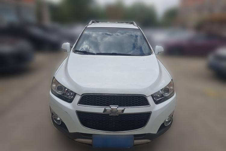 Used Chevrolet Captiva 2012 2.4L 4x4 Flagship Edition 7 Seats