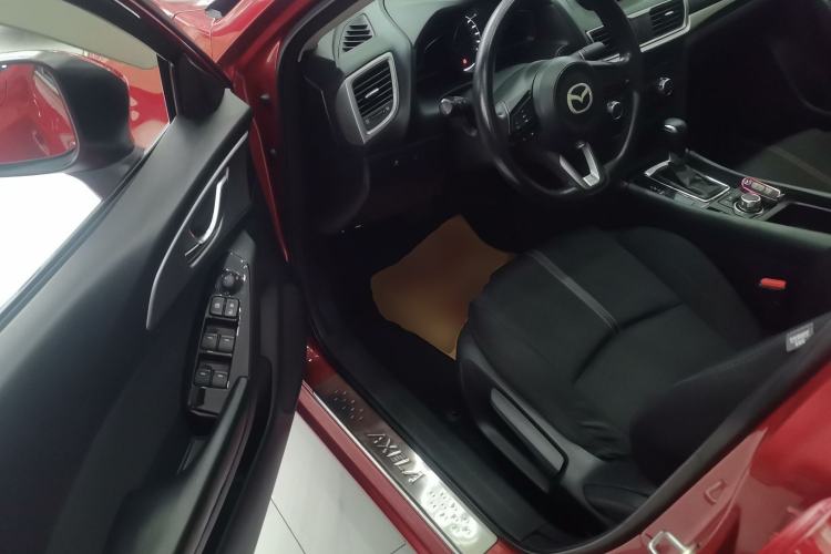 Used Mazda 3 Axela 2017 Sedan 1.5L Automatic Luxury Model Emission Standard China V