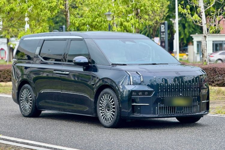 Used Zeekr 009 2022 ME Edition
