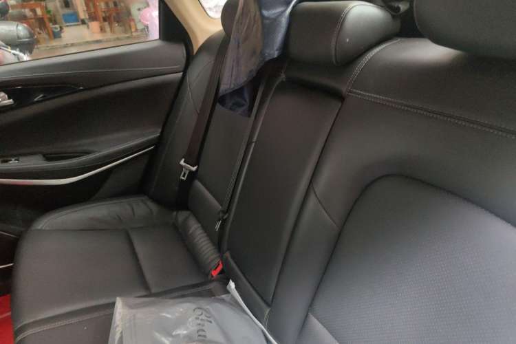 Used CHANGAN Ruicheng CC 2021 Blue Whale Edition 1.5T DCT Luxury Model Left Rear Seat