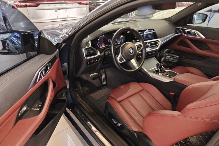 Used BMW 4 Series 2022 Revised 425i M Sport Night Edition Package Driver Seat