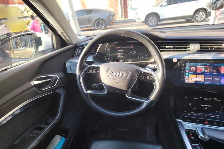 Used Audi e-tron 2019 55 quattro Exclusive Edition
