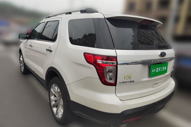 Used Ford Explorer 2013 3.5L Deluxe Model