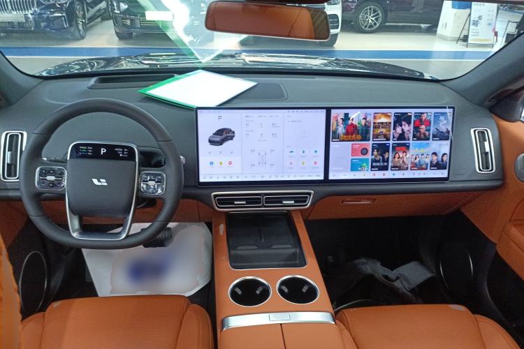Used Li Auto L6 2025 Pro Smart Refresh Edition Center Console