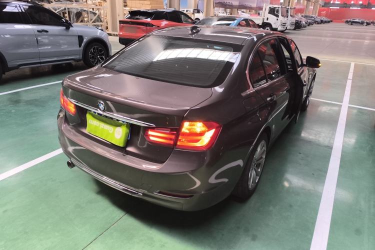 Used BMW 3 Series 2014 320Li Fashion Model
