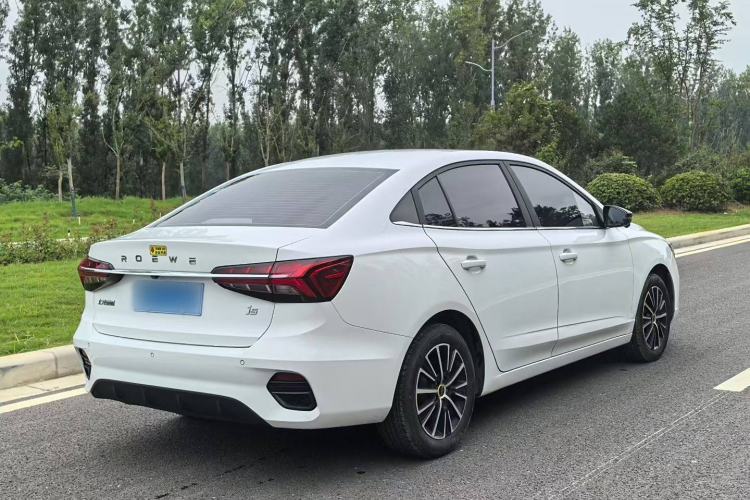 Used Roewe i5 2021 Revised 1.5L CVT Starry Edition
