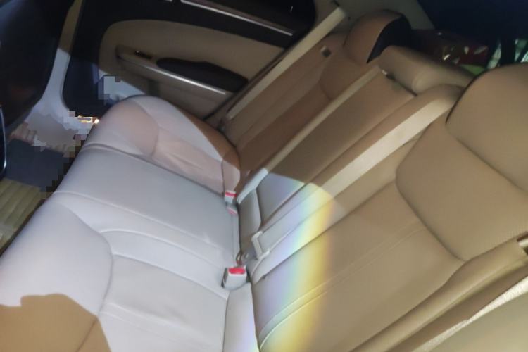 Used Chrysler 300C 2014 3.0L Excellence Edition Left Rear Seat