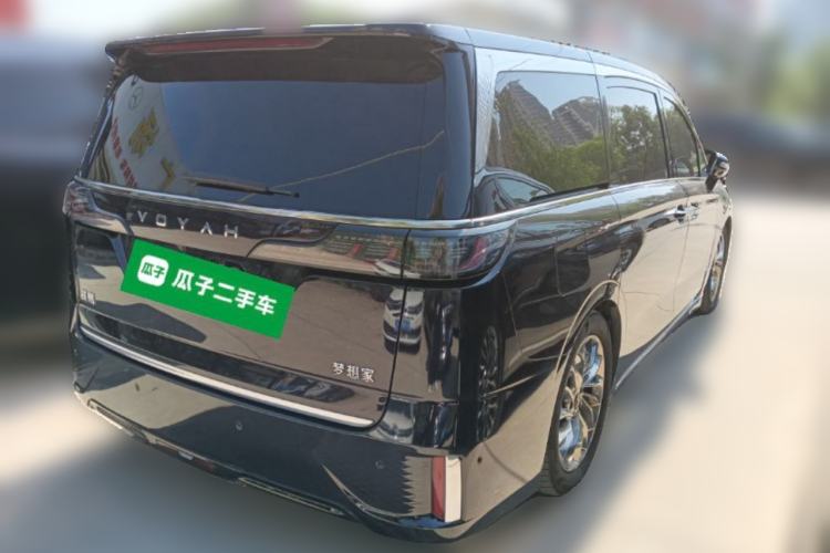 Used VOYAH Dream 2024 PHEV Extended-Range Premium Edition
