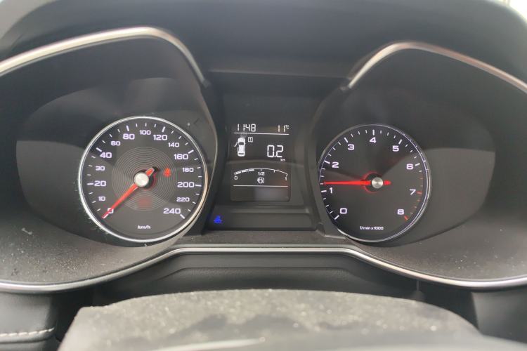 Used MG 6 2017 20T Manual Luxury Smart Connect Version China V Standard
