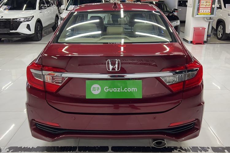 Used Honda Crider 2013 1.8L automatic luxury edition
