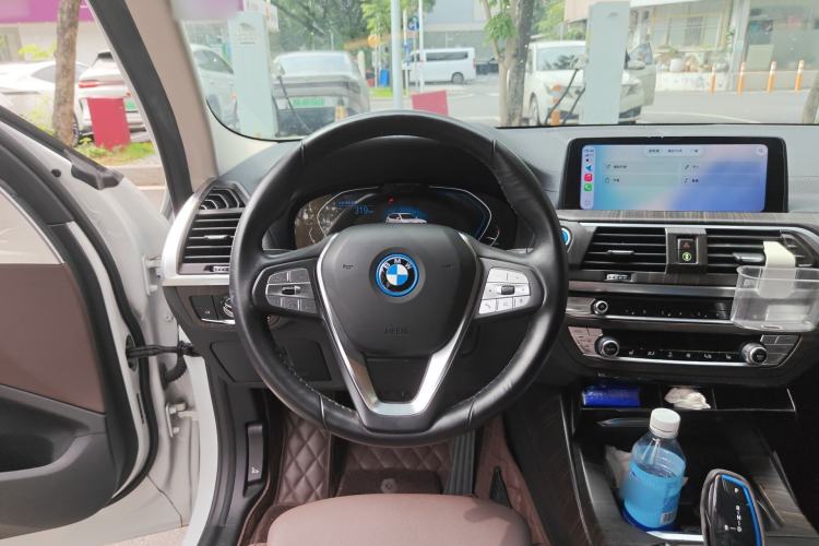 Used BMW iX3 2021 Updated Leading Edition Steering Wheel