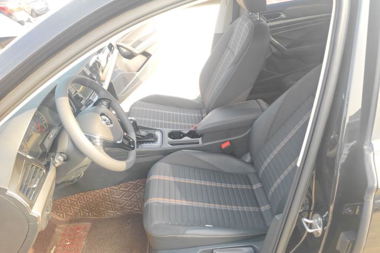 Used Volkswagen Lavida 2019 280TSI DSG Comfort Edition China VI standard Left Front Seat