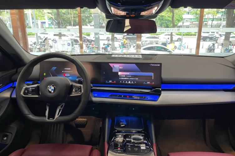 Used BMW 5 Series 2024 525i M Sport Package Audio And AC Panel