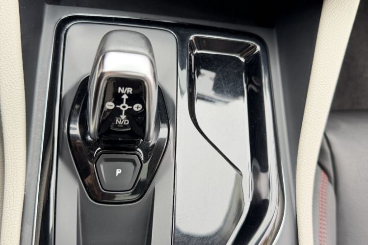 Used Lynk & Co 02 2020 1.5T DCT Two-Wheel Drive Zhaobao Version
