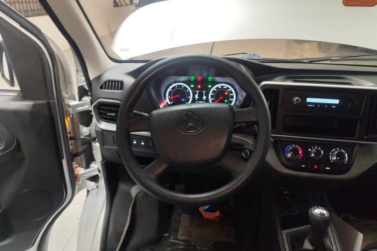 Used Chana Ruixing M60 2023 1.5L GDI Comfort-Class Passenger Vehicle 6/7 Seats
