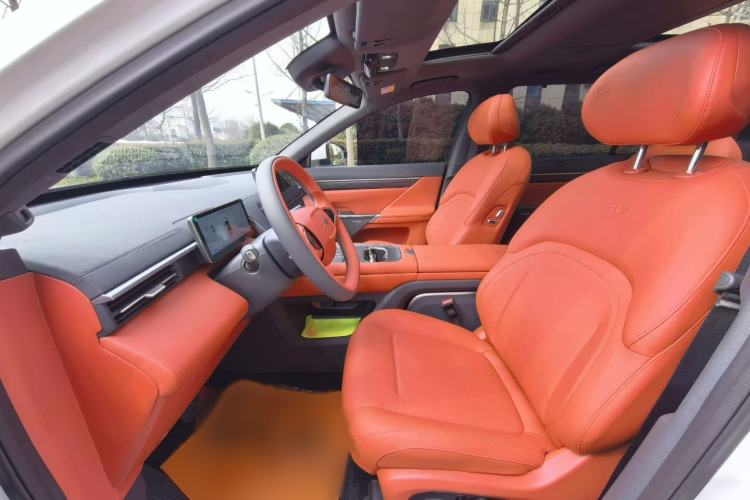 Used Dongfeng eπ eπ008 2024 636Max All-Electric Version 6 Seats Interior 2