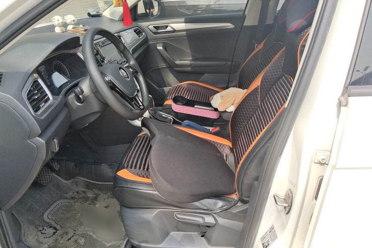 Used Volkswagen T-ROC 2020 230TSI DSG Two-Wheel Drive Advanced Version
