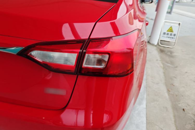 Used Roewe 360 2015 1.5L Manual Luxury Edition
