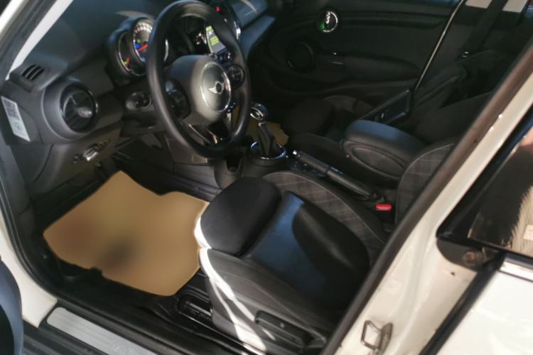 Used MINI MINI 2015 1.5T COOPER Fun Five-Door Edition