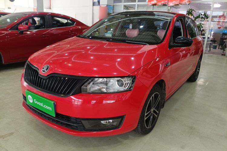 Used Skoda Rapid Spaceback 2016 Revised 1.6L Automatic Smart Drive Version