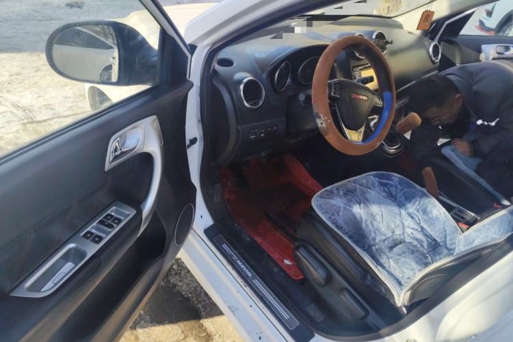 Used Haval H6 2014 Upgraded Model 1.5T Manual Two-Wheel Drive Elite Version
