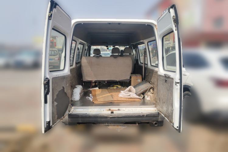 Used Ford Classic Transit 2013 2.8T Diesel Logistics Model with Short Wheelbase and Mid-Roof JX493ZLQ4