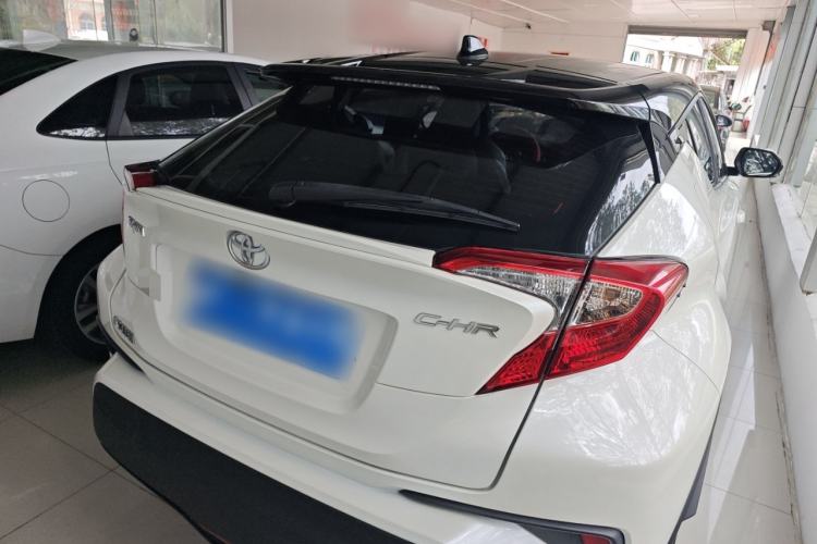 Used Toyota C-HR 2020 2.0L Leading Edition
