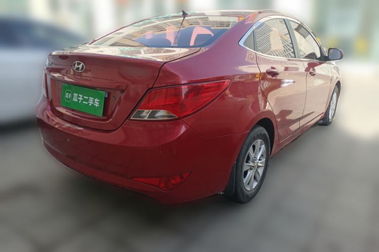 Used Hyundai Verna (older generation) 2014 1.4L Manual Smart GLS Trim