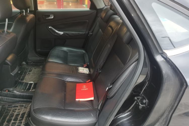 Used Ford Mondeo 2011 2.0L GTDi 200 Luxury Edition Left Rear Seat