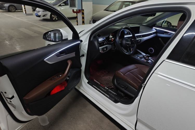 Used Audi A4L 2017 Plus 40 TFSI Fashion Model
