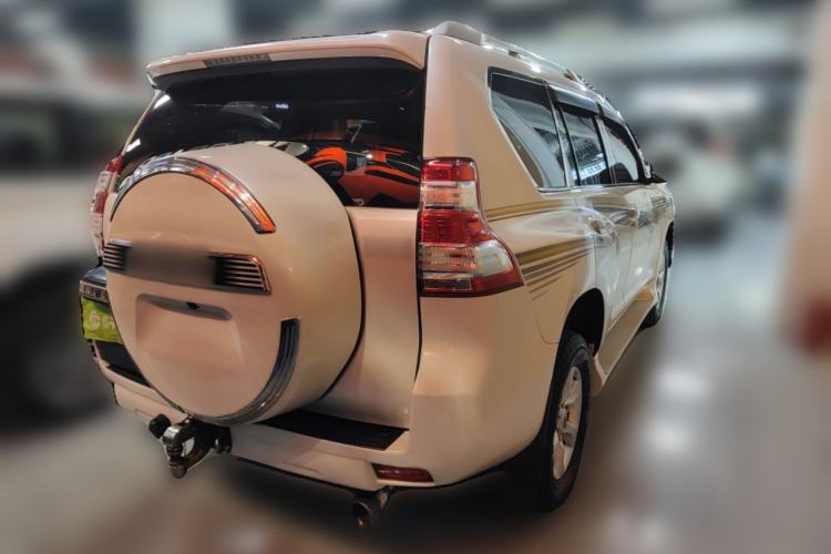 Used Toyota Prado 2016 2700 TX 5-Seater Middle East Version
