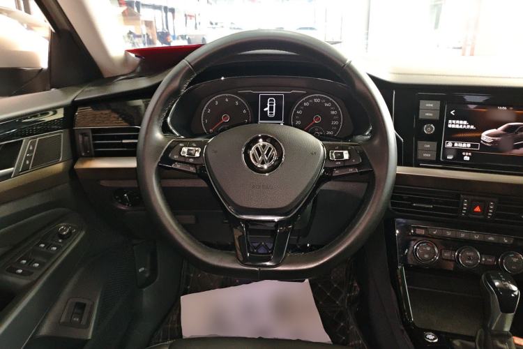 Used Volkswagen Passat 2019 330TSI Elite Edition China VI
