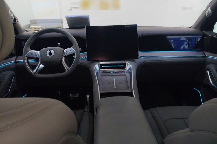 Used Denza N9 2025 Flagship Model