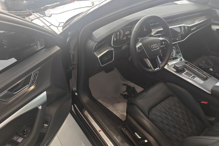 Used Audi A6L 2025 Revised 45 TFSI Prestige Dynamic Edition