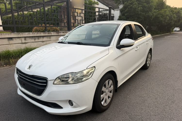 Used Peugeot 301 2014 1.6L Manual Comfort Edition Guazi used car, China used car export, Used car for sale, Used cars, Cheapest cars for sale