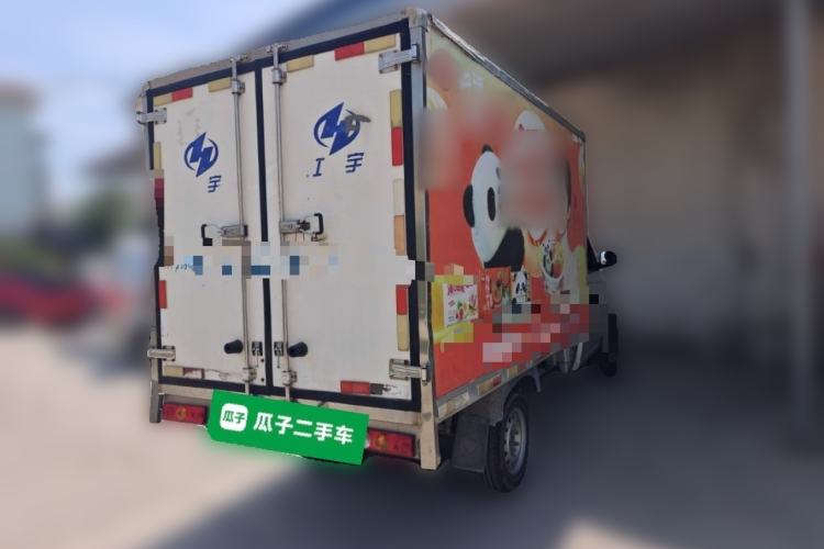 Used Foton Xiangling V  Rear Right 45 Deg