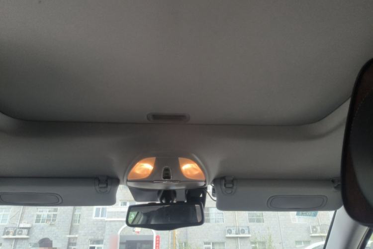 Used Fiat Viaggio 2012 1.4T Automatic Luxury Edition Headliner