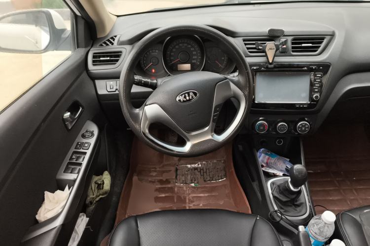 Used Kia K2 2015 Sedan 1.4L MT GLS
