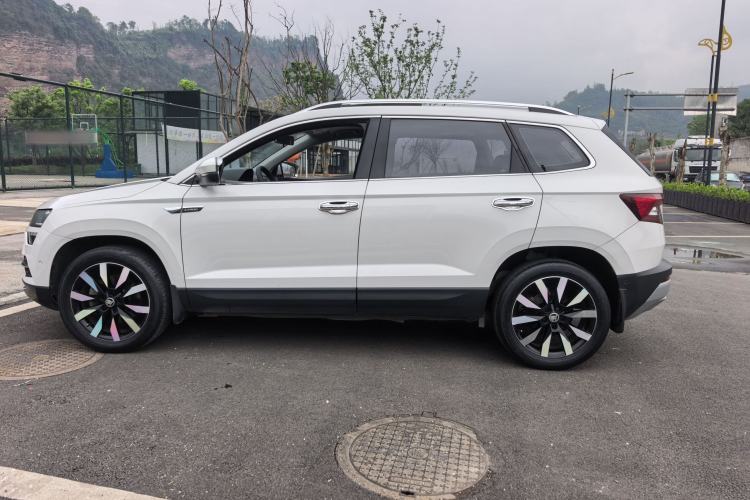 Used Skoda Karoq 2020 TSI280 Luxury Smart Edition China VI Standard Exterior 5