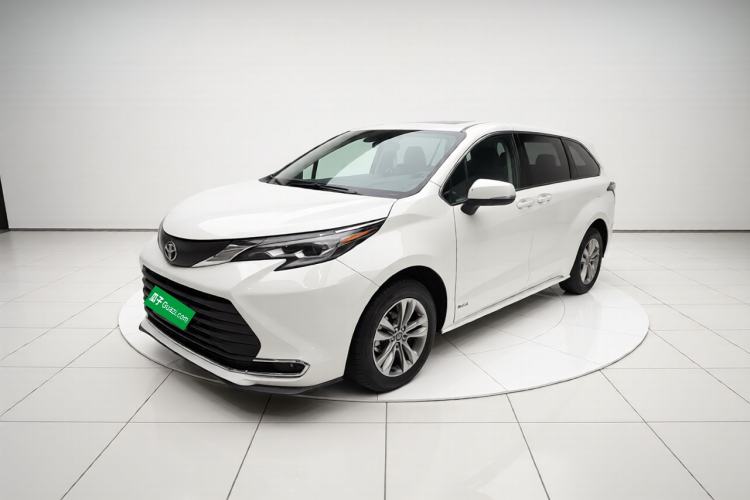 Used Toyota SIENNA 2024 2.5L Hybrid Comfort Edition