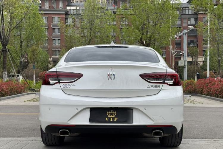 Used Buick Regal 2024 28T Luxury Edition Trunk