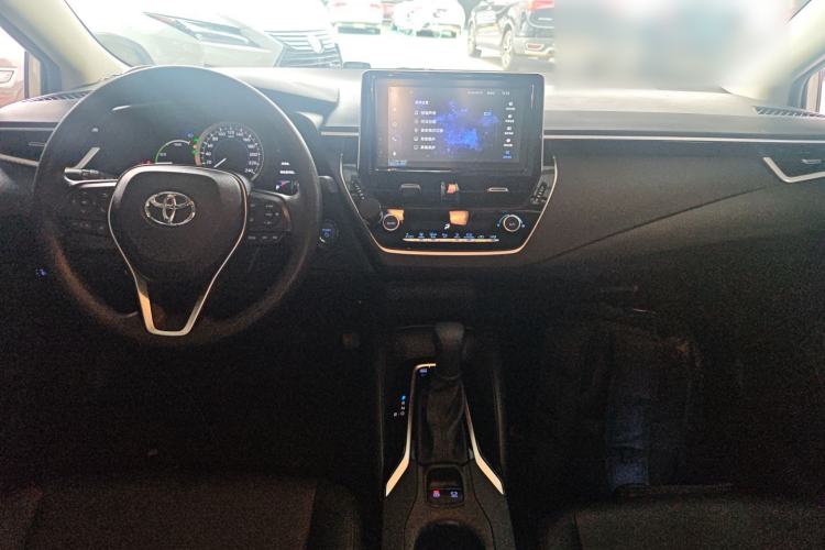 Used Toyota Corolla 2021 Dual-Motor 1.8L E-CVT Elite Edition
