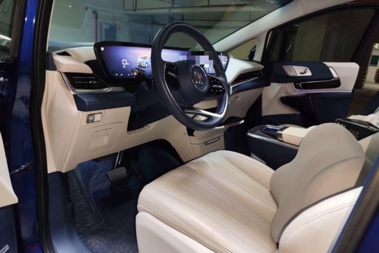 Used Buick Century 2023 2.0T Six-Seater Yinshi Edition