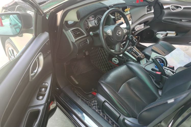 Used Nissan Sylphy 2019 1.6XV CVT Smart Connect Luxury Edition China V Standard Driver Seat