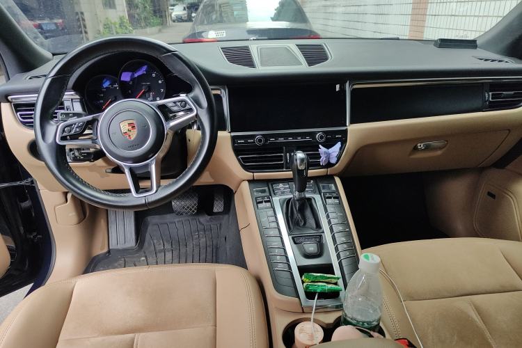 Used Porsche Macan 2018 Macan 2.0T